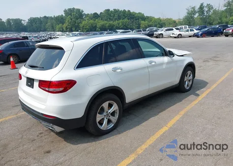 2018 Mercedes-Benz Glc 300 from USA, damaged, VIN WDC0G4JBXJV033055